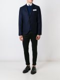 双纽扣西装夹克