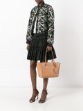 classic tote 