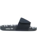 Adidas Originals x HYKE凉鞋