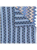 zig-zag pattern hem scarf