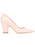 pointed toe pumps
