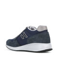 lateral patch sneakers