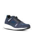 lace up sneakers