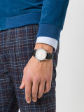 round shape watch