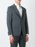 排扣夹克
