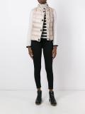 round neck buttoned jacket