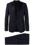 contrast lapel suit