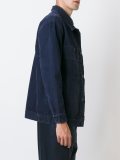 牛仔夹克