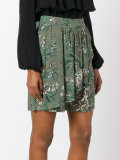 floral print shorts