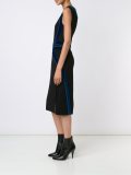 'Velvet Trim'连衣裙