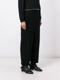 wide leg trousers