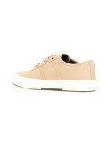 lace up trainers 