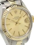 'Date' analog watch