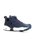 'Insta Pump'运动鞋