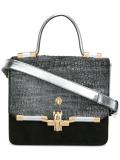 classic shoulder bag