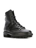Woody boots