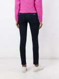 skinny fit jeans