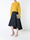 'Back Tape Knit'毛衣