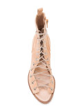 lace-up shoes 