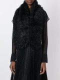 furred scarf