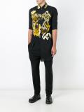 embossed print T-shirt