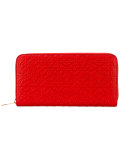 zipped wallet