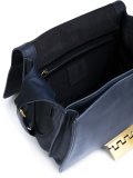 'Eartha saddle'斜跨包
