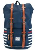 double strap fastening backpack