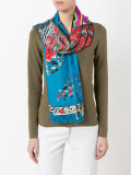 striped pattern frayed scarf