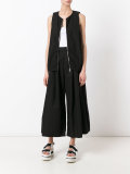 zip-up lightweight gilet