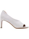 'Anja' cut-out pumps