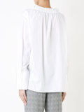 spread collar shirt