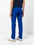 slim-fit trousers 