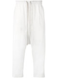 drop-crotch cropped trousers