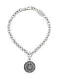 medal pendant short necklace