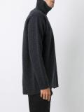 'Fully Fashioned'高领毛衣