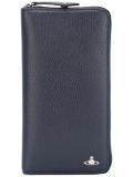zip up wallet