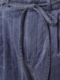 loose fit trousers 