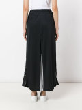buttoned lateral straight skirt