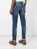 slim fit jeans