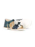 heart logo charm sandals