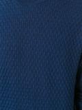 round neck jumper