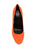curved heel pumps