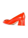 Gigi pumps
