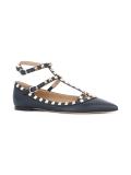 'Rockstud'平底鞋