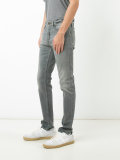 straight-leg jeans 