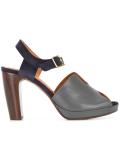 Casse sandals
