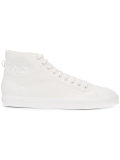 Spirit High sneakers