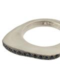 studded asymmetric ring