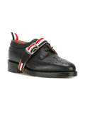 straped brogues 